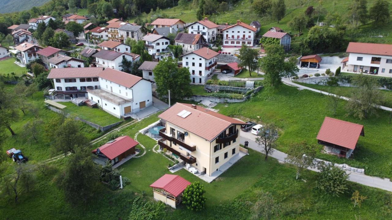 Apartma Logar Кобарід Екстер'єр фото