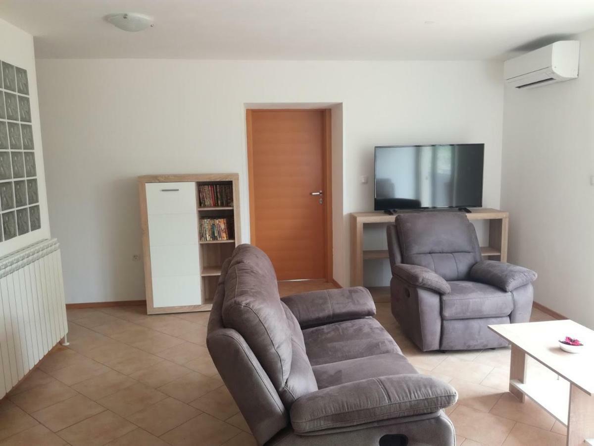 Apartma Logar Кобарід Екстер'єр фото